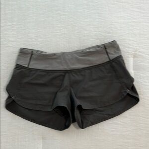 Lululemon Athletica Dark Gray Athletic Shorts Lightweight Design speed short